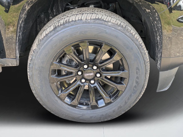 used 2022 GMC Canyon car, priced at $25,521