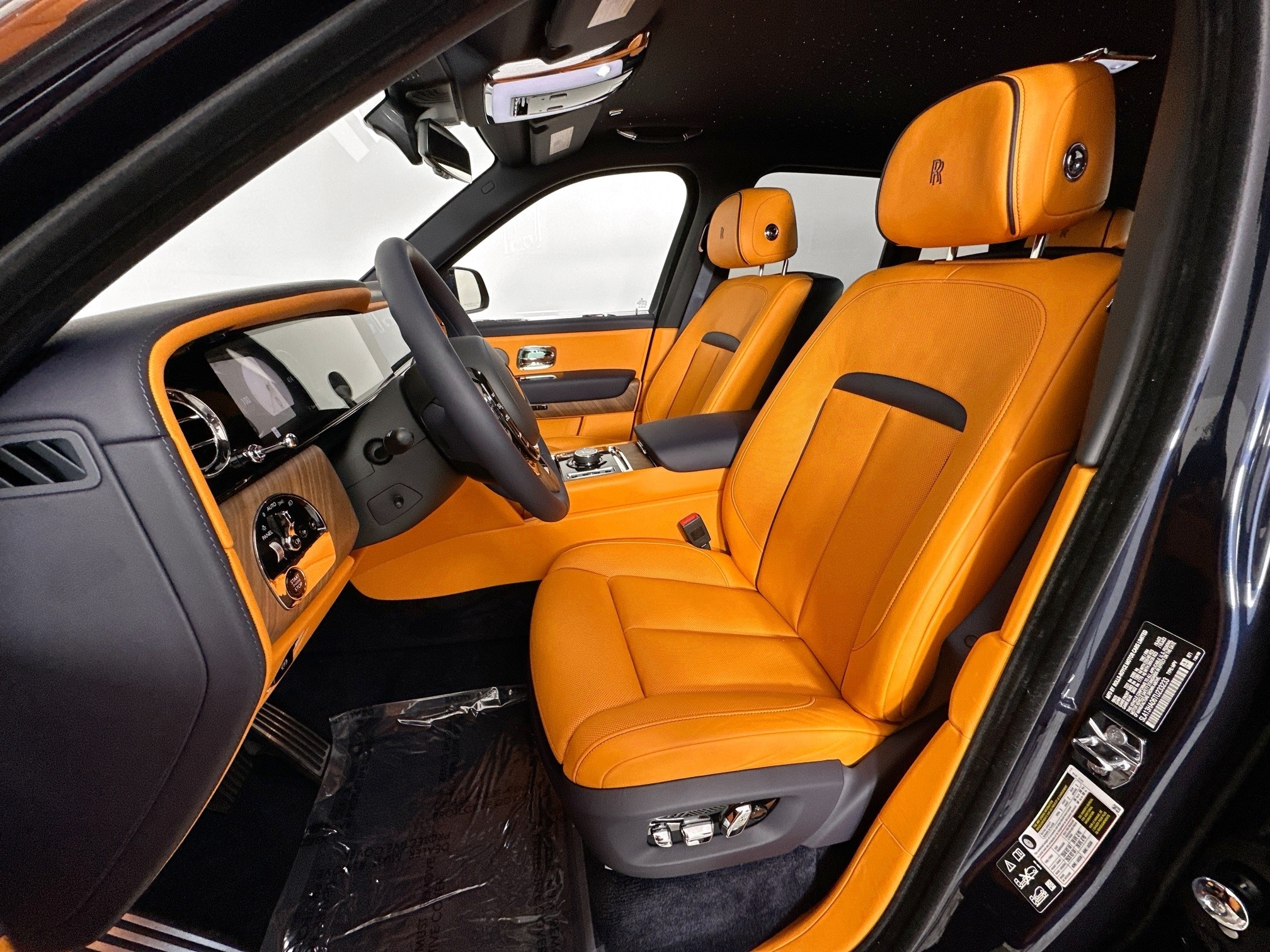 new 2026 Rolls-Royce Cullinan car, priced at $492,950