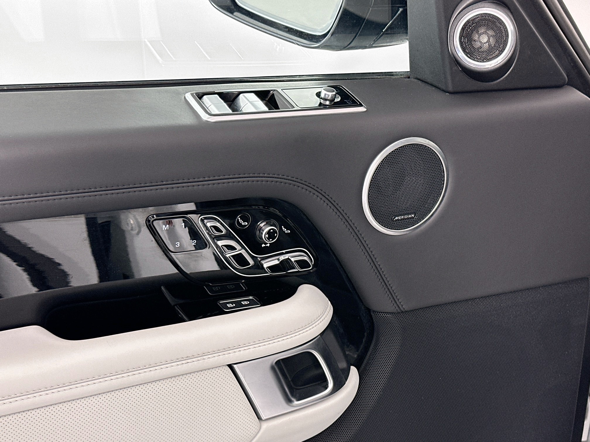 used 2021 Land Rover Range Rover car, priced at $84,999