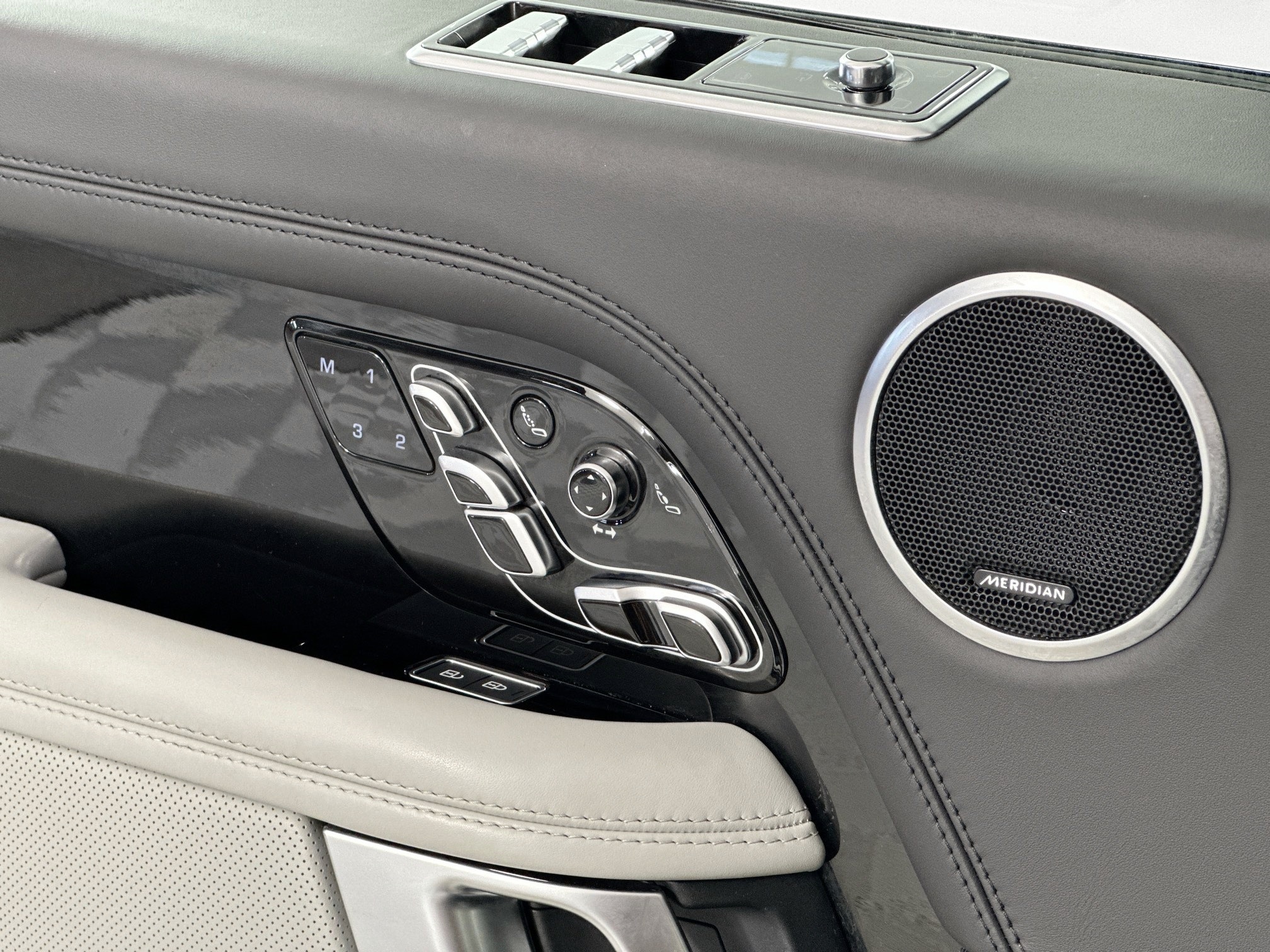 used 2021 Land Rover Range Rover car, priced at $84,999