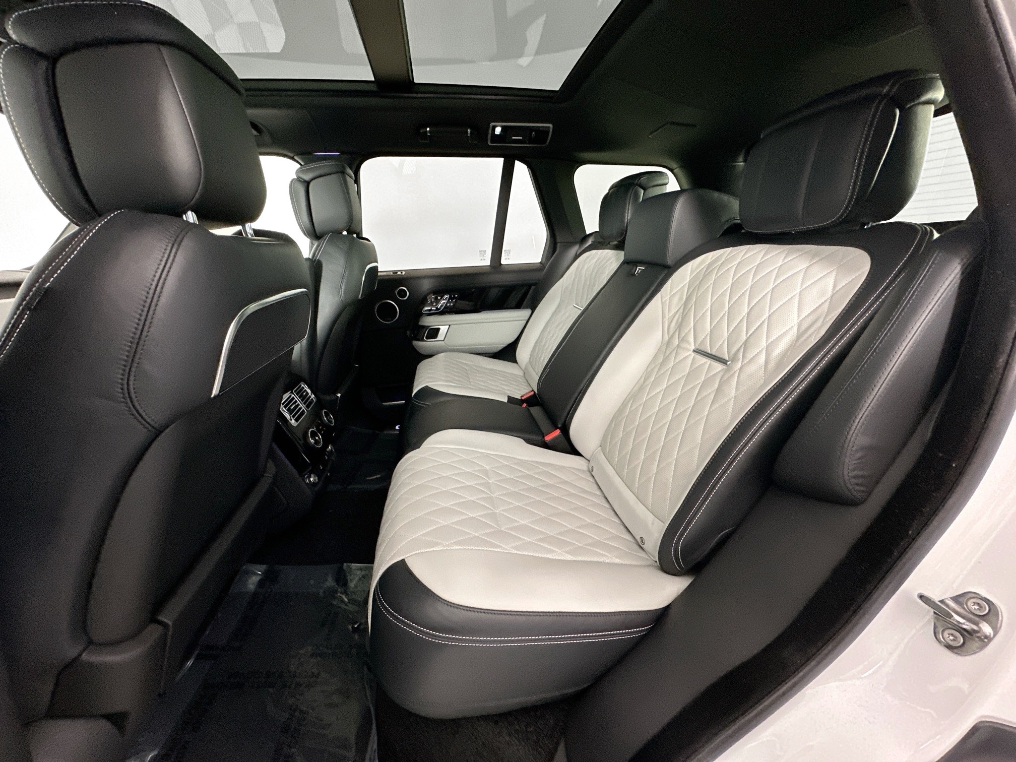 used 2021 Land Rover Range Rover car, priced at $84,999