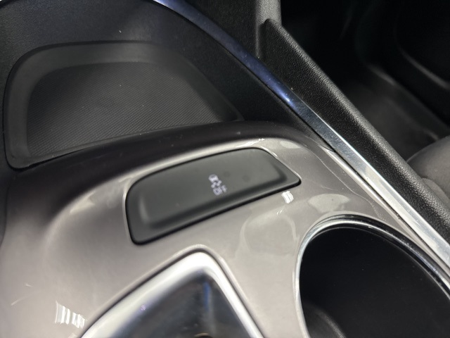 used 2022 Chevrolet Malibu car, priced at $18,489