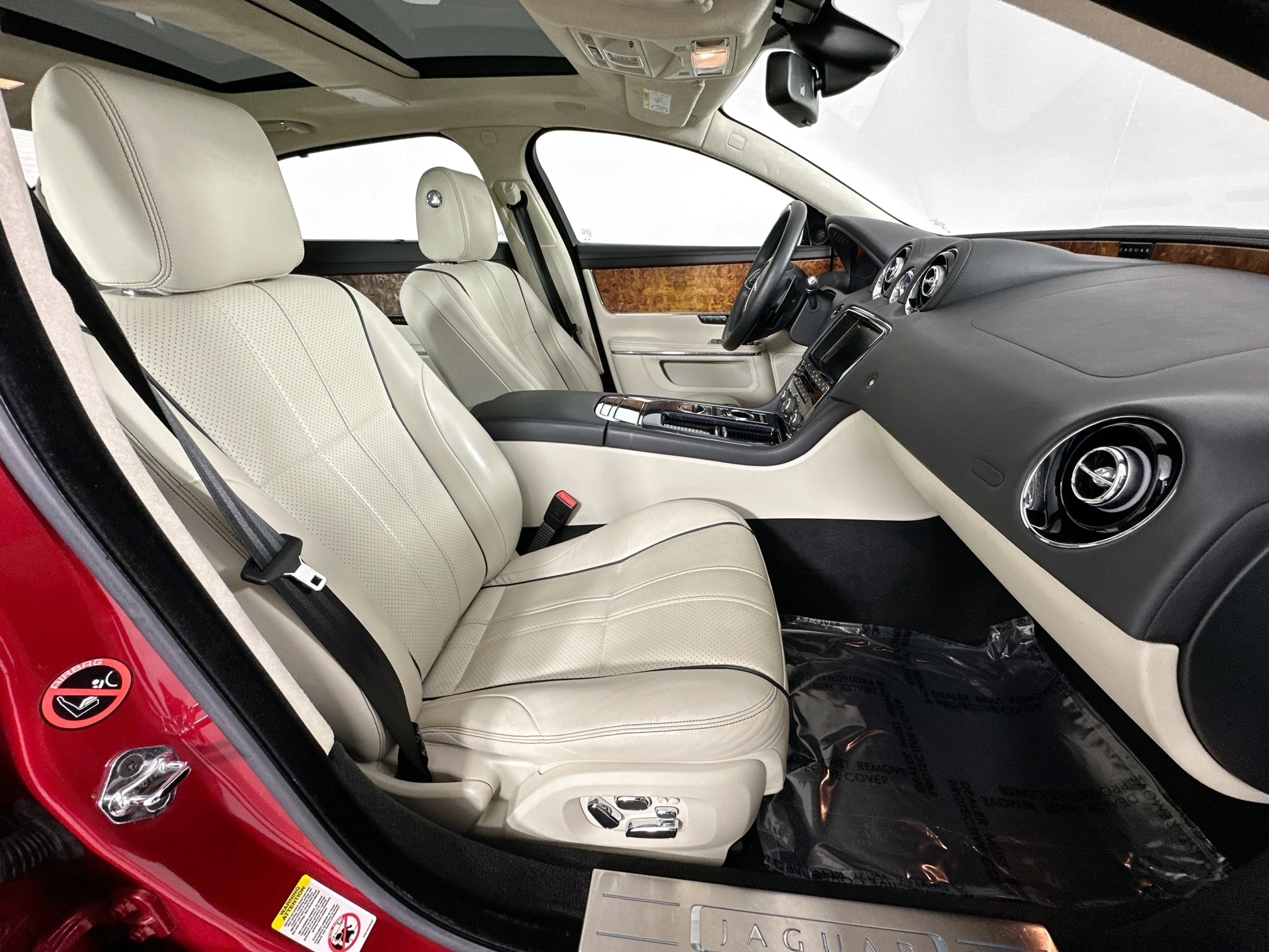 used 2013 Jaguar XJ car, priced at $14,995