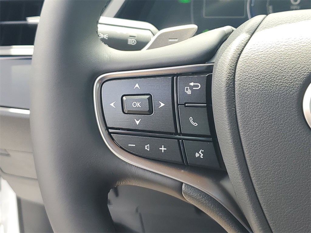new 2025 Lexus ES car, priced at $50,914