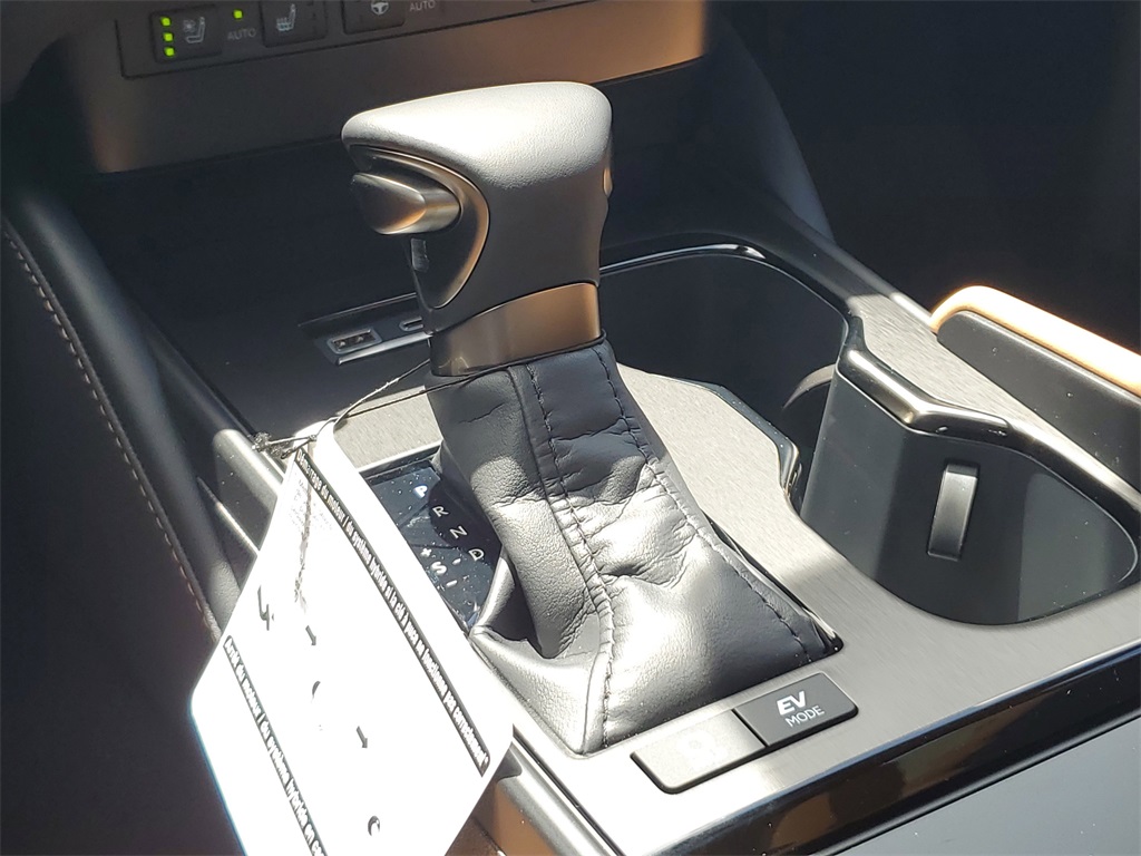 new 2025 Lexus ES car, priced at $50,914