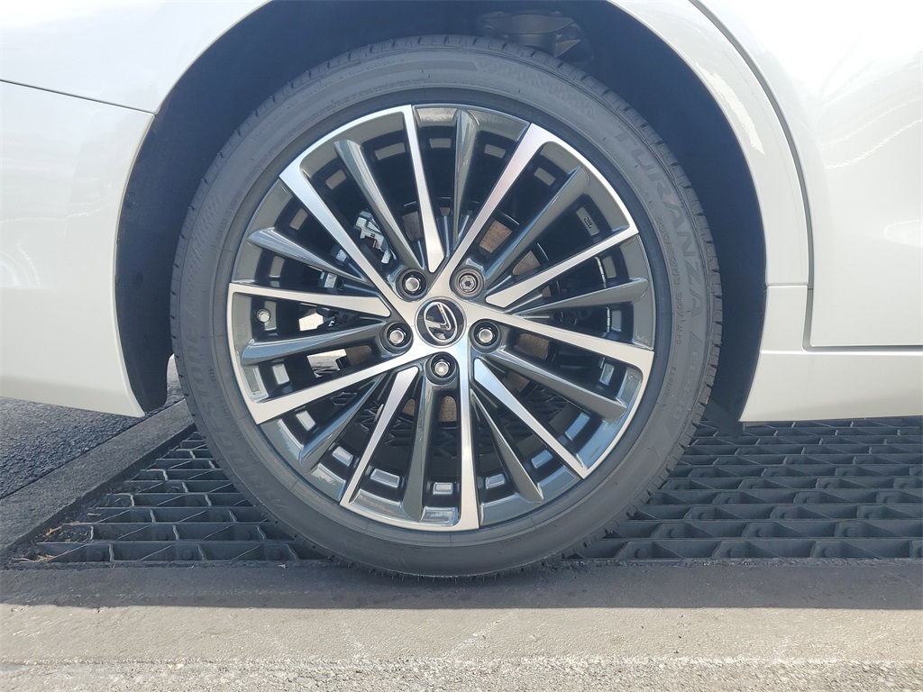new 2025 Lexus ES car, priced at $50,914