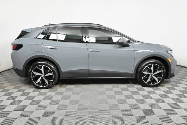 new 2025 Volkswagen ID.4 car, priced at $57,251