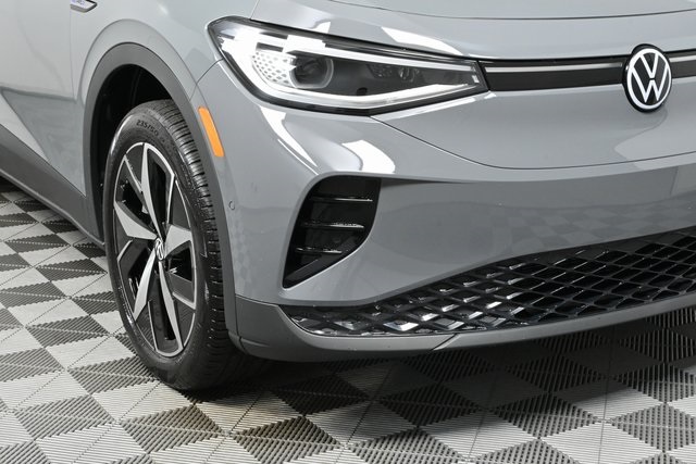 new 2025 Volkswagen ID.4 car, priced at $57,251