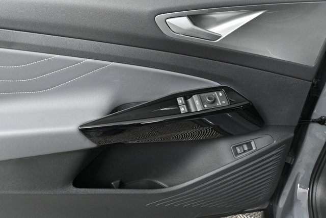 new 2025 Volkswagen ID.4 car, priced at $57,251