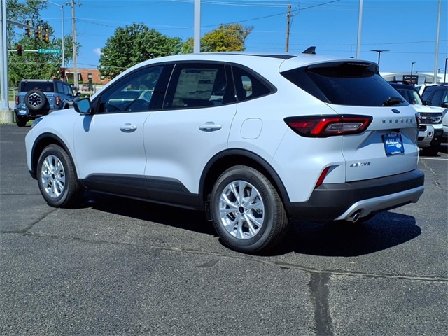 new 2025 Ford Escape car, priced at $25,253
