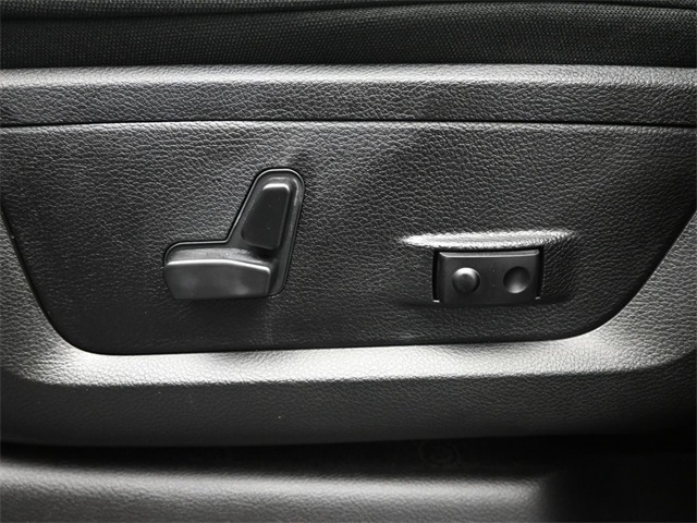 new 2025 Ram 2500 car, priced at $64,538