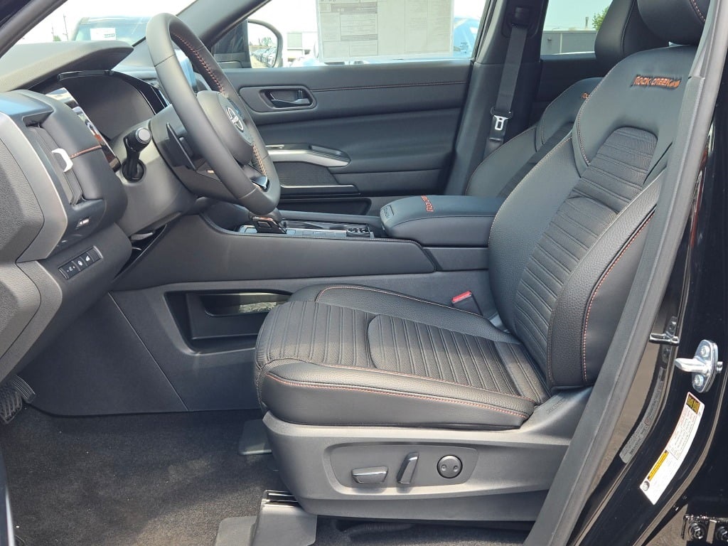new 2025 Nissan Pathfinder car, priced at $46,595