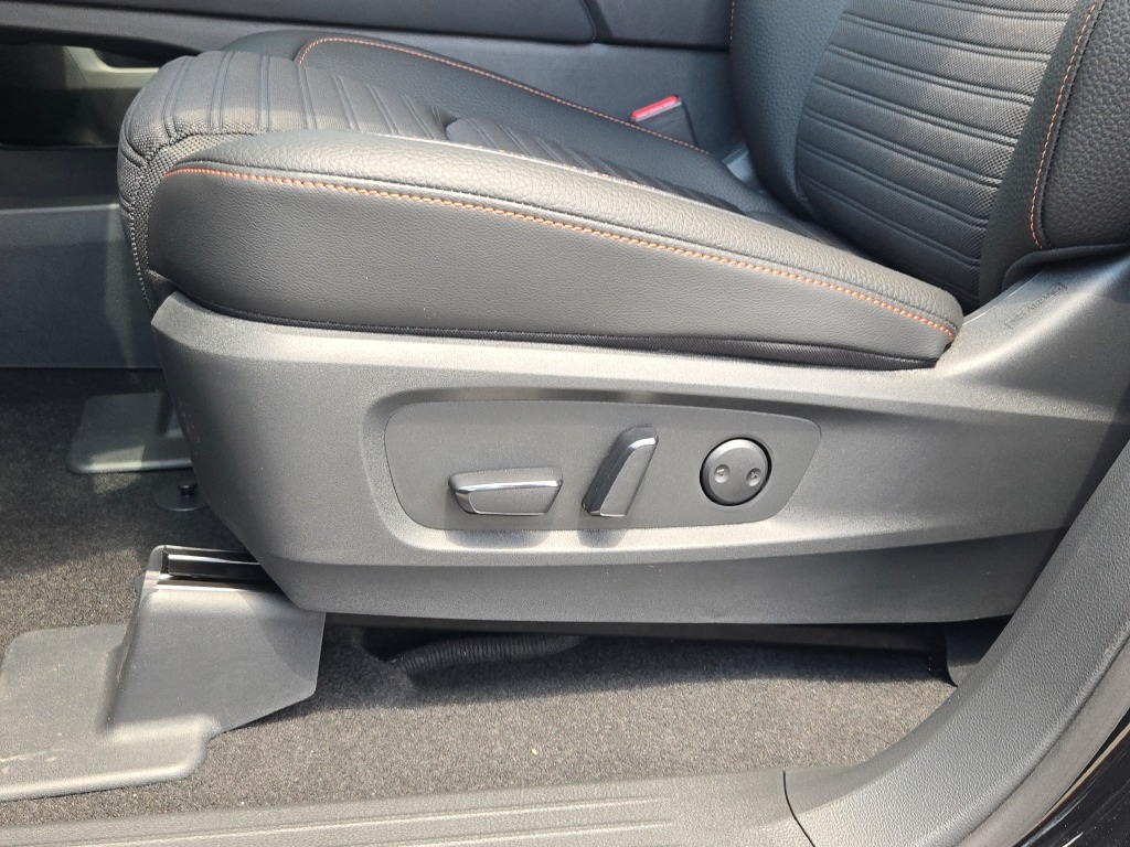new 2025 Nissan Pathfinder car, priced at $46,595