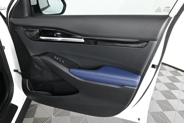 new 2025 Kia Seltos car, priced at $27,484