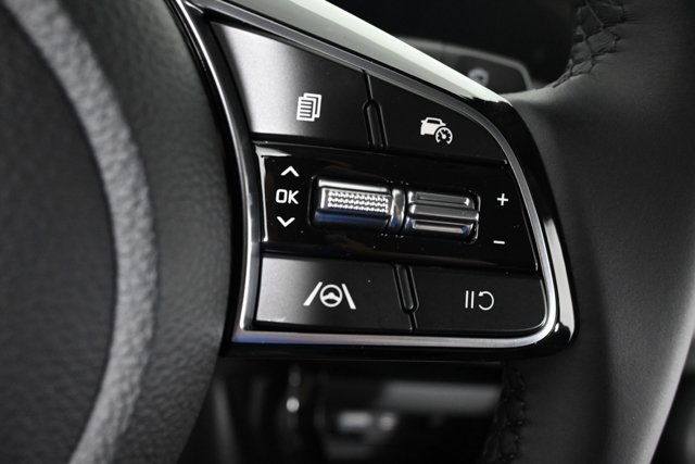 new 2025 Kia Seltos car, priced at $27,484