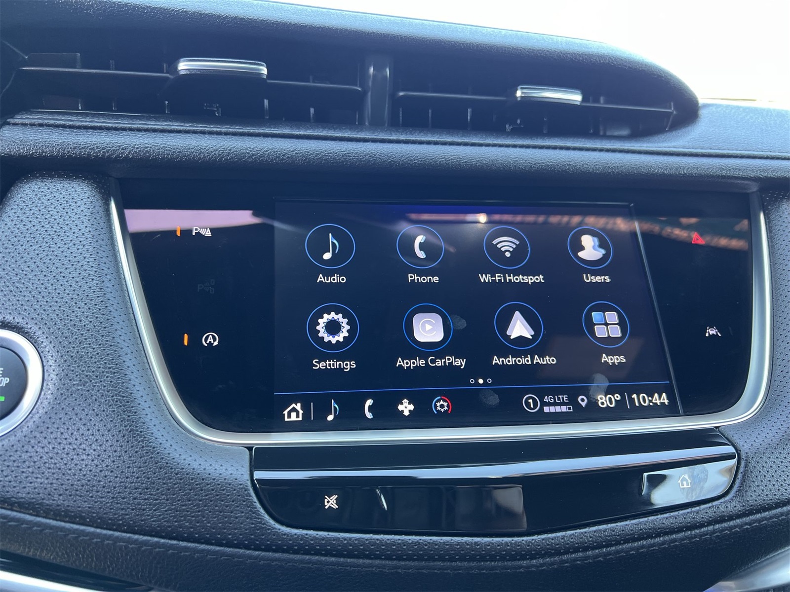 used 2025 Cadillac XT6 car, priced at $47,491
