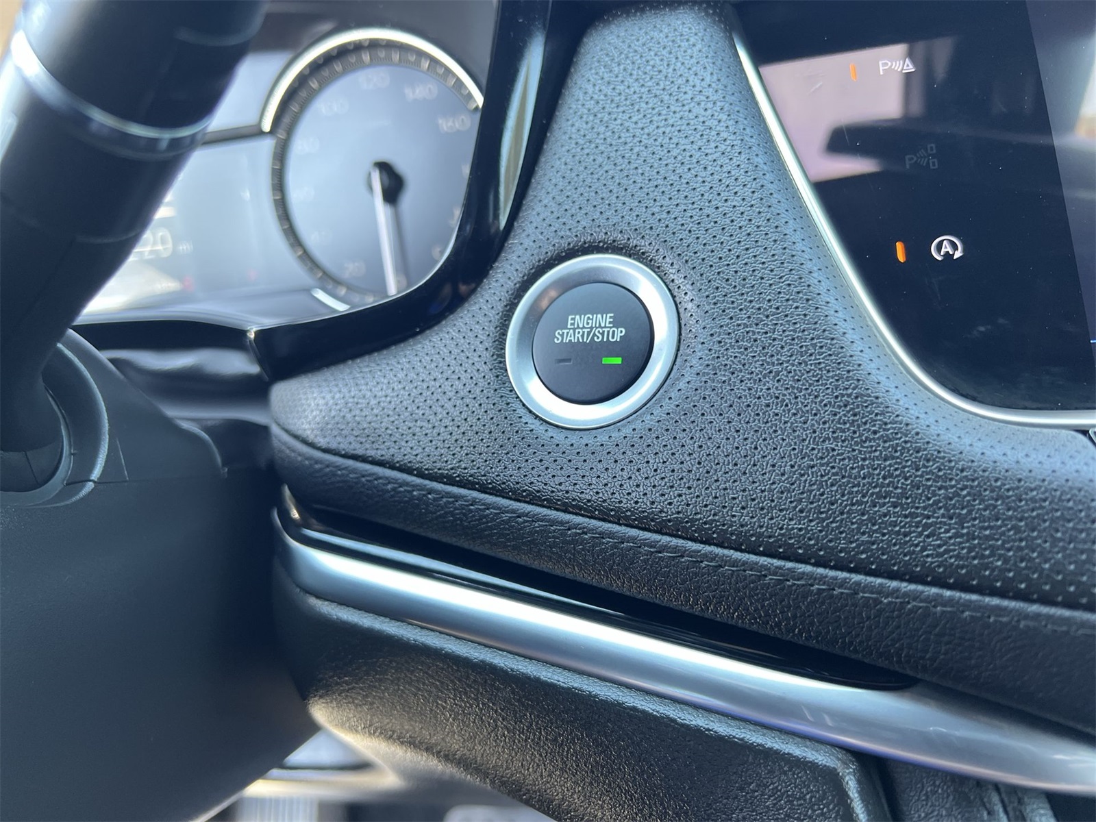 used 2025 Cadillac XT6 car, priced at $47,491