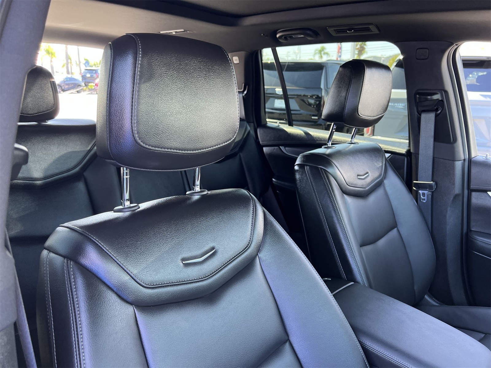 used 2025 Cadillac XT6 car, priced at $47,491