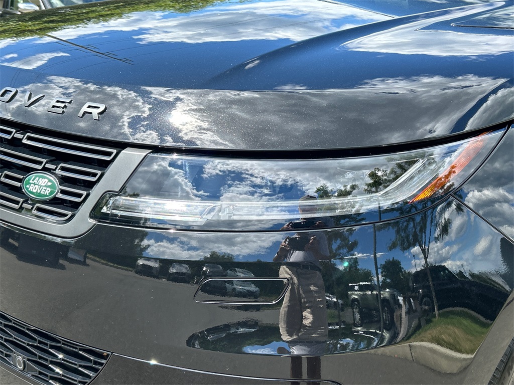new 2025 Land Rover Range Rover Sport car, priced at $117,260