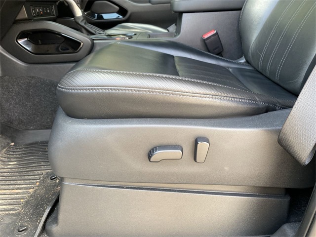 used 2022 Nissan Frontier car, priced at $31,282