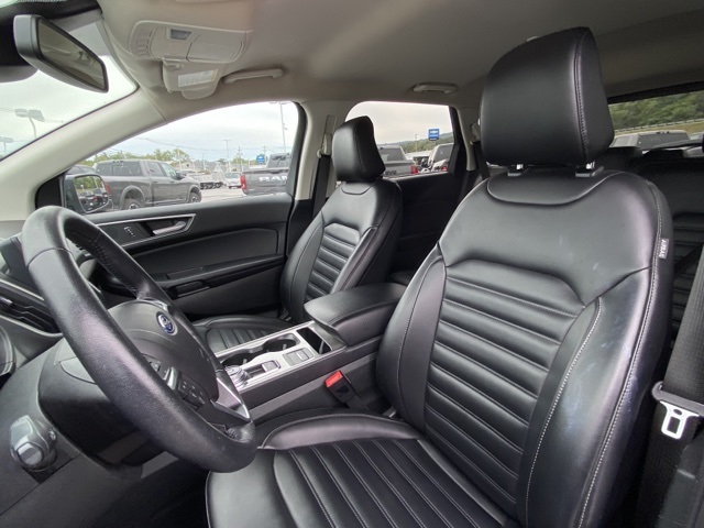 used 2023 Ford Edge car, priced at $22,002