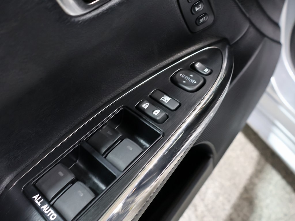 used 2015 Toyota Avalon Hybrid car, priced at $19,350