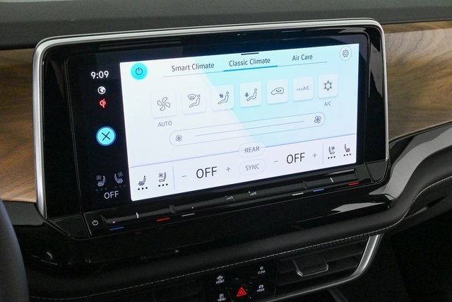 new 2026 Volkswagen Atlas car, priced at $50,402