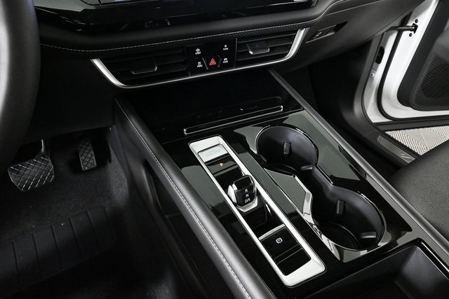 new 2026 Volkswagen Atlas car, priced at $50,402