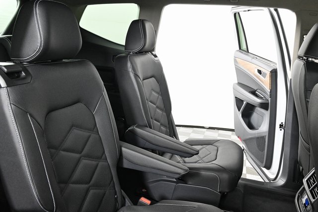 new 2026 Volkswagen Atlas car, priced at $50,402