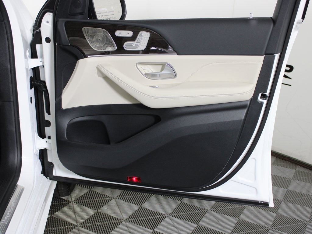 new 2026 Mercedes-Benz GLE car, priced at $86,310