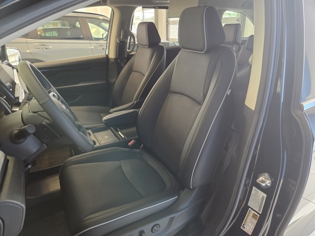 new 2025 Honda Odyssey car, priced at $52,630