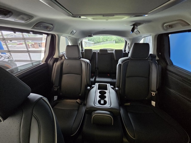 new 2025 Honda Odyssey car, priced at $52,630