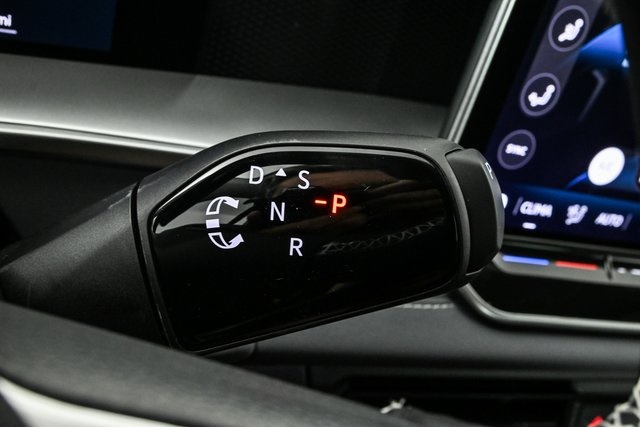new 2025 Volkswagen Tiguan car, priced at $35,879