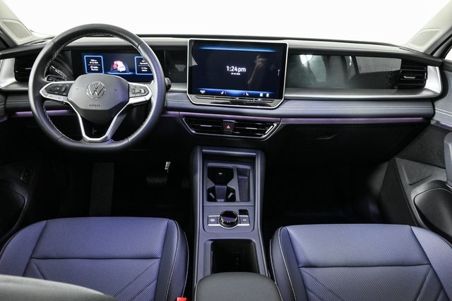 new 2025 Volkswagen Tiguan car, priced at $35,879
