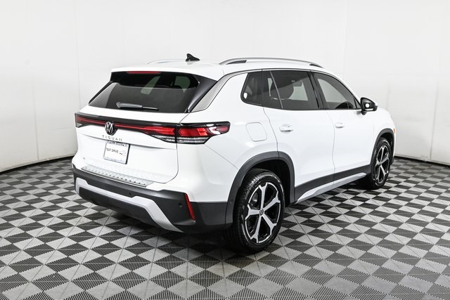 new 2025 Volkswagen Tiguan car, priced at $35,879
