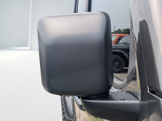 new 2025 Jeep Gladiator car, priced at $43,280