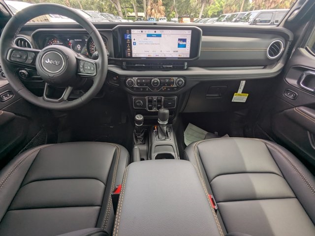 new 2025 Jeep Gladiator car, priced at $43,280