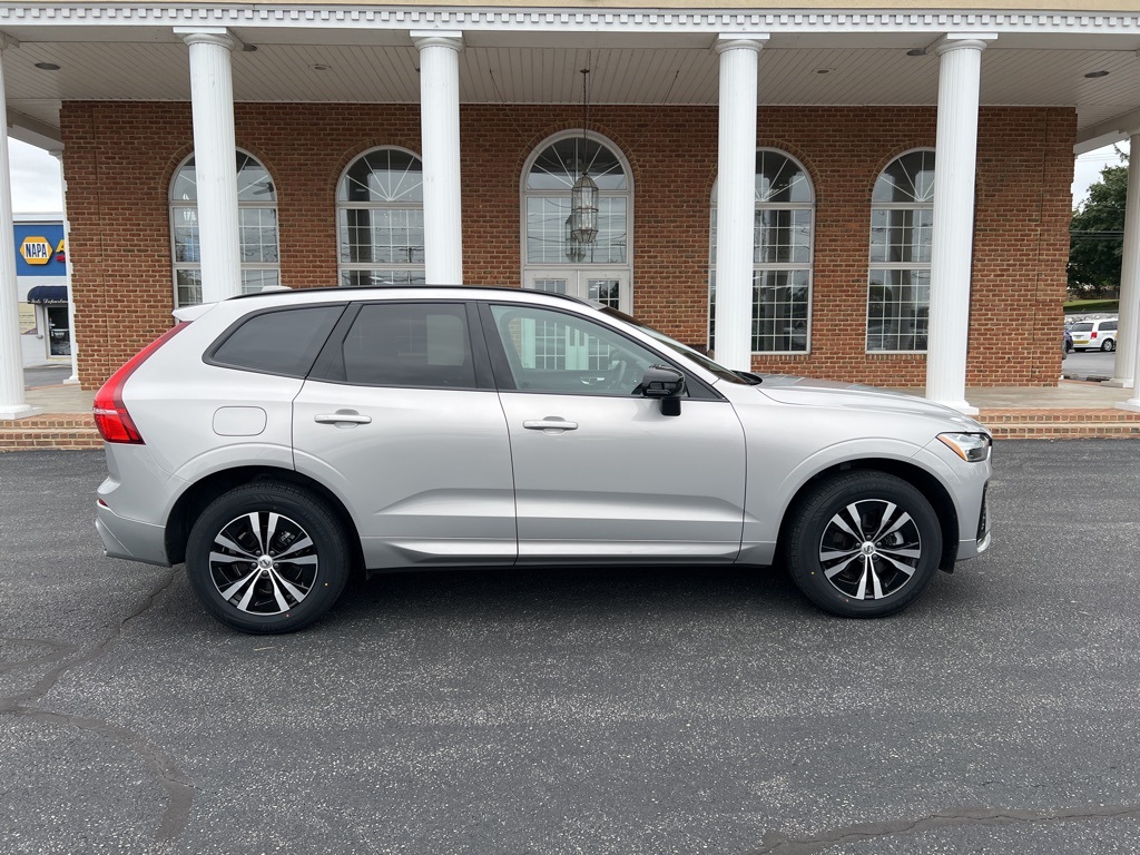 used 2024 Volvo XC60 car, priced at $35,900