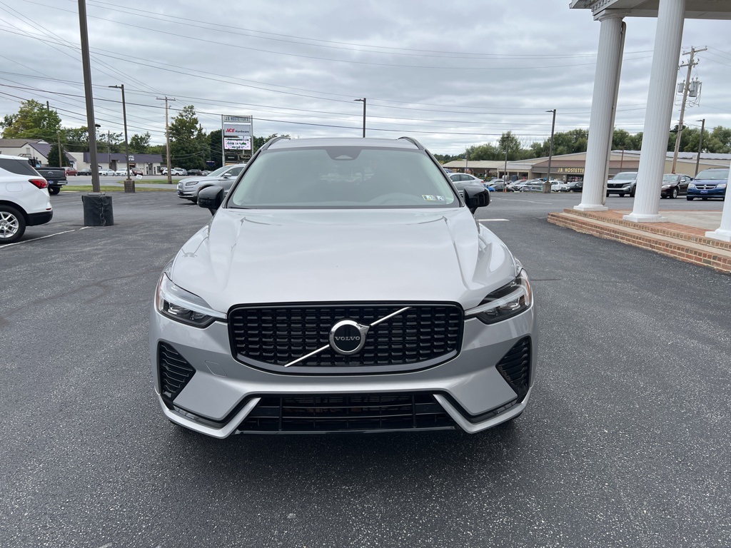 used 2024 Volvo XC60 car, priced at $35,900