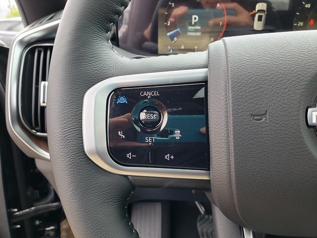 new 2025 Nissan Armada car, priced at $71,689