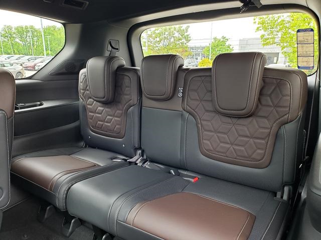 new 2025 Nissan Armada car, priced at $71,689