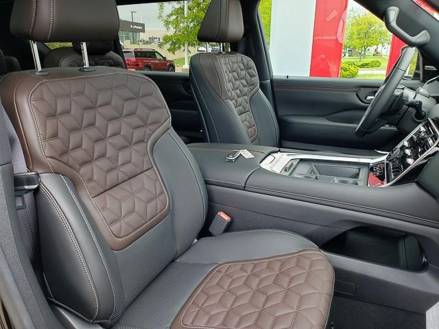 new 2025 Nissan Armada car, priced at $71,689