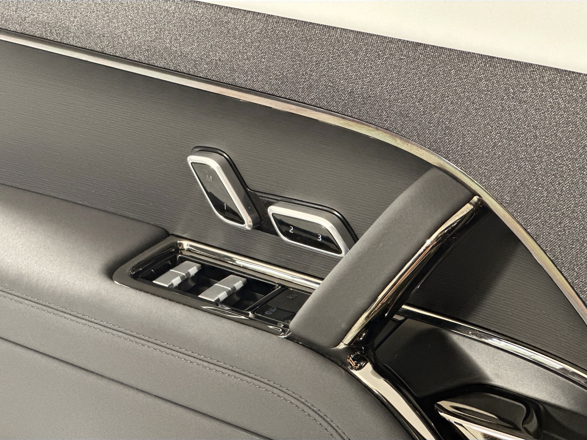 used 2023 Land Rover Range Rover Sport car, priced at $79,995