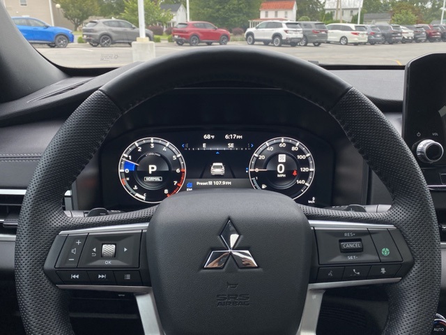 used 2023 Mitsubishi Outlander car, priced at $29,655