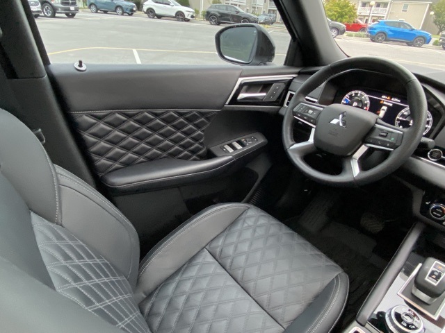 used 2023 Mitsubishi Outlander car, priced at $29,655