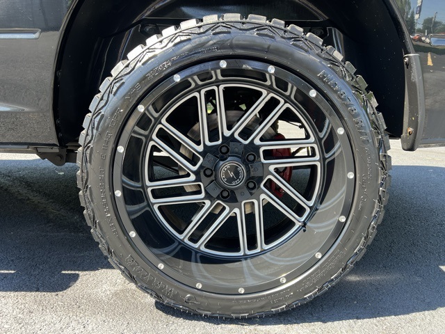 used 2020 Ram 1500 Classic car, priced at $28,500
