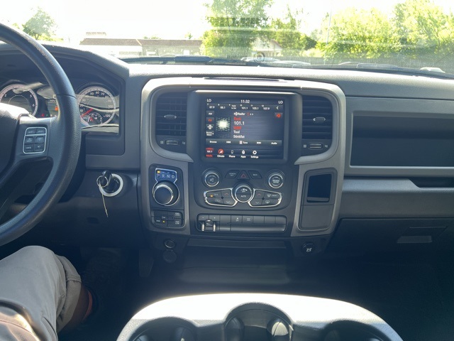 used 2020 Ram 1500 Classic car, priced at $28,500