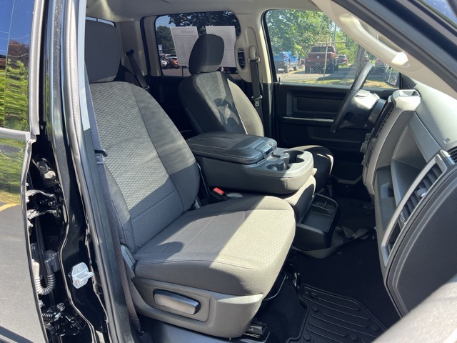 used 2020 Ram 1500 Classic car, priced at $28,500