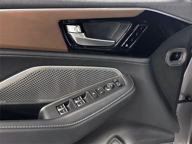used 2022 Acura MDX car, priced at $41,443
