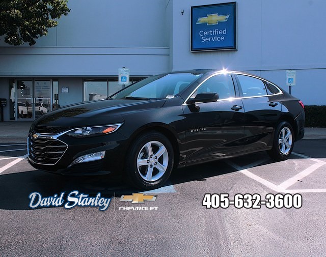 used 2024 Chevrolet Malibu car, priced at $21,125